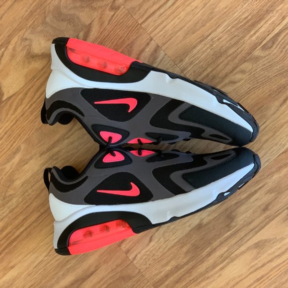 NIKE AIR MAX 200 - Picture 6 of 13